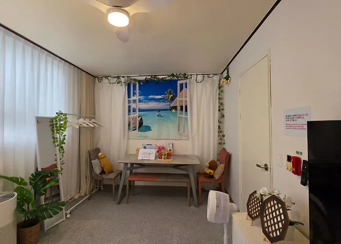 - Bright Cozy House Local *